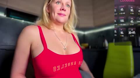 A present for me  online show from 30, 3, 2026