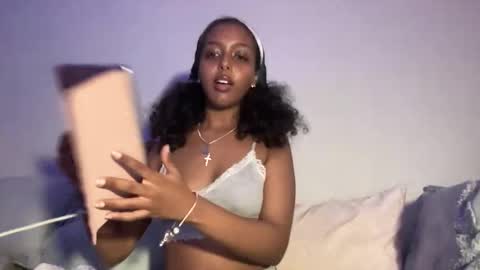 Snapshot of simplysalah chatting on 3, 3, 2026 simplysalah online show from 3, 3, 2026