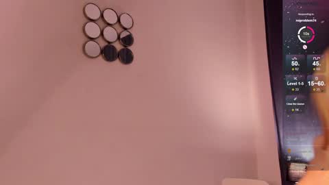 Snapshot of sincere_shyness chatting on 5, 2, 2025 Naomi online show from 5, 2, 2025