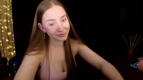 Sindi online show from 15, 4, 2026