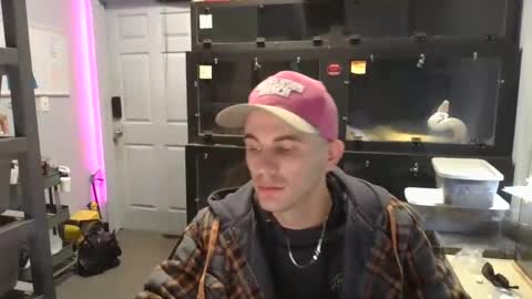 Snapshot of sinfullv chatting on 4, 12, 2024 sinfullv online show from 4, 12, 2024