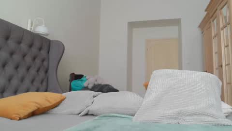 Snapshot of single_fox_4u chatting on 6, 5, 2026 Lina online show from 6, 5, 2026