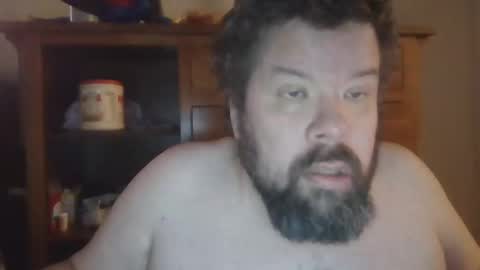 Snapshot of singledude_69 chatting on 11, 11, 2025 SingleDude 69 online show from 11, 11, 2025