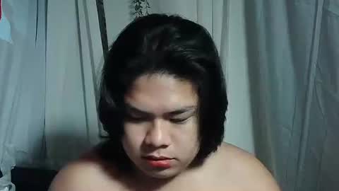 Snapshot of singleheart05 chatting on 1, 3, 2026 singleheart05 online show from 1, 3, 2026