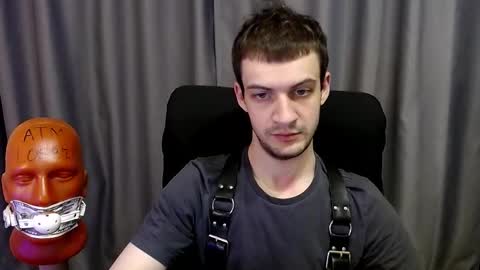 Sir Damien online show from 3, 10, 2025