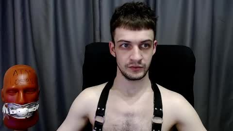 Sir Damien online show from 4, 4, 2026