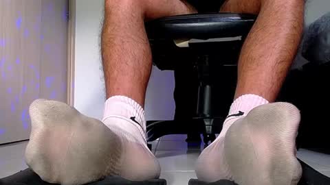 only foot                         worshipers here online show from 3, 10, 2025