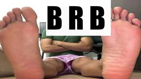 only foot                         worshipers here online show from 27, 10, 2025