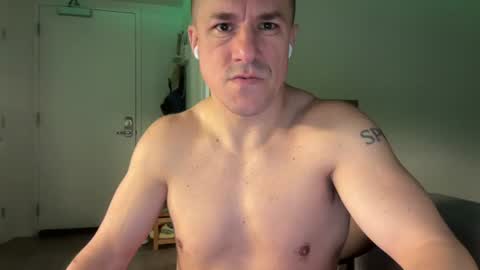 Snapshot of sirbubblesworth chatting on 19, 7, 2026 sirbubblesworth online show from 19, 7, 2026