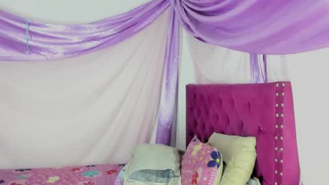 Sirena Fuentes online show from 15, 10, 2025