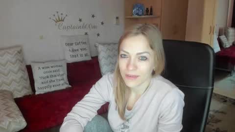 Snapshot of sirenasilk chatting on 30, 9, 2025 sirenasilk online show from 30, 9, 2025