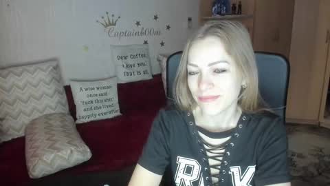 Snapshot of sirenasilk chatting on 8, 10, 2025 sirenasilk online show from 8, 10, 2025