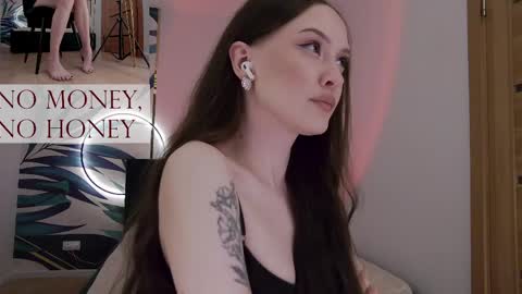 Goddess Sirena online show from 5, 5, 2026