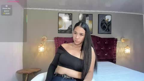 Snapshot of sirenmoonn chatting on 10, 1, 2026 Sirenmoonn online show from 10, 1, 2026