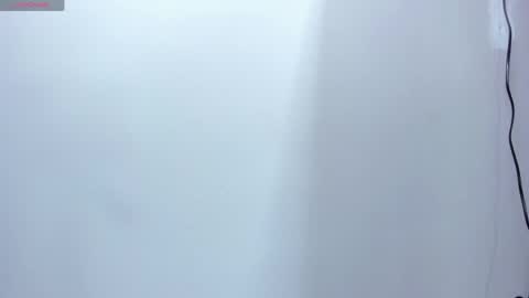 sirenyrouss online show from 8, 5, 2026