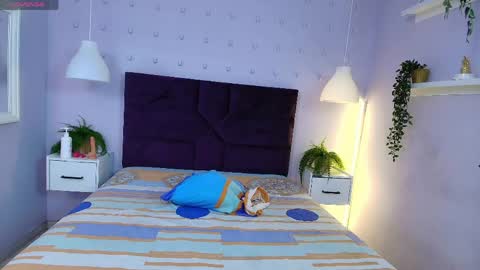sirenyrouss online show from 31, 5, 2026
