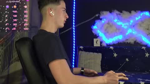 SirReedy online show from 1, 12, 2025