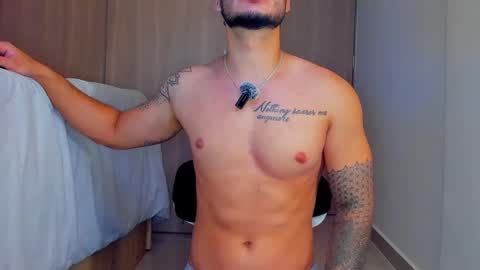Snapshot of sirs_papi chatting on 9, 5, 2026 Call me papi online show from 9, 5, 2026