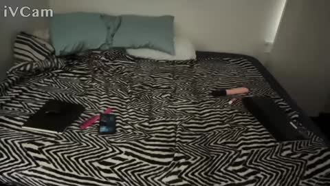 sissy slut online show from 2, 10, 2025