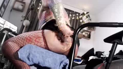 Snapshot of sissyboilooking chatting on 3, 2, 2026 RESPONDS WELL TO ... online show from 3, 2, 2026