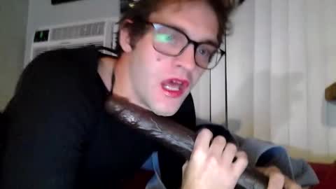 Snapshot of sissyemmalauren chatting on 16, 10, 2025 sissyemmalauren online show from 16, 10, 2025