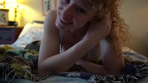 Snapshot of sistinehashands chatting on 14, 2, 2026 HINT its the name I go by. online show from 14, 2, 2026