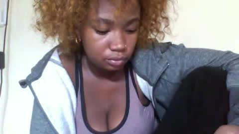Snapshot of sisyh697532 chatting on 25, 5, 2026 sisyh697532 online show from 25, 5, 2026