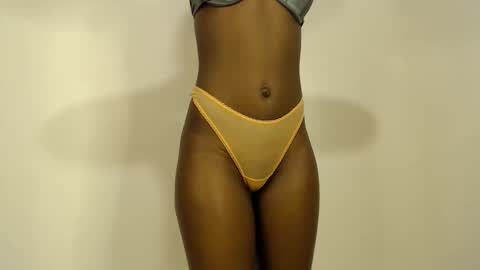 sizzly_ass online show from 24, 5, 2026