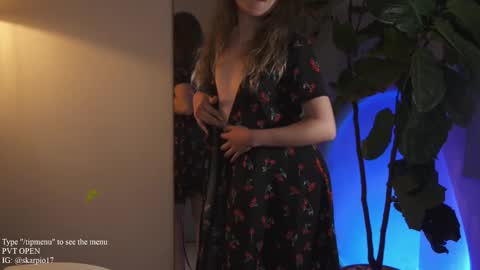 Im Scarlett  ONLINE  5pm-10pm NYC time  online show from 10, 3, 2025