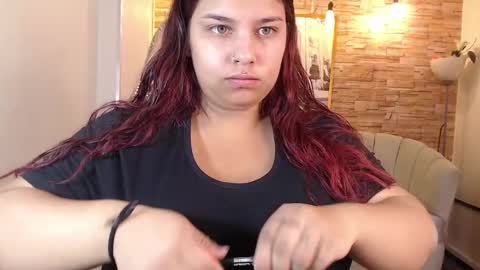 Skarlet online show from 18, 2, 2025