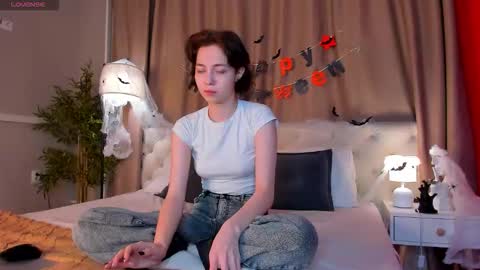 Emily online show from 26, 10, 2025