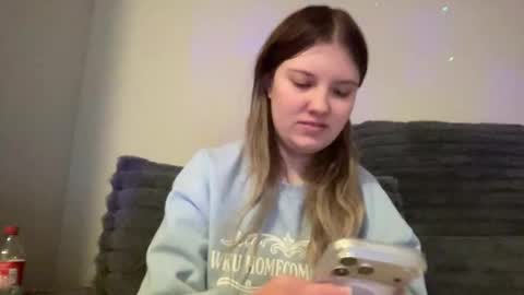 skiimaskabby online show from 12, 2, 2026