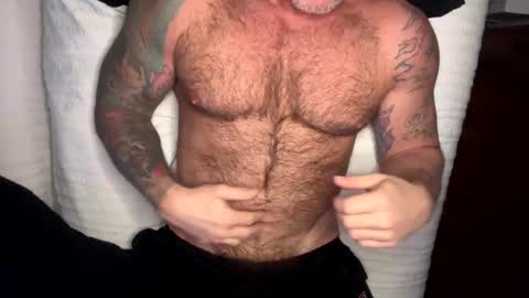 Snapshot of skimaskedbeef chatting on 19, 1, 2025 BEEF online show from 19, 1, 2025