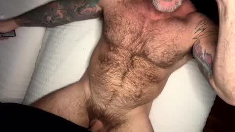 Snapshot of skimaskedbeef chatting on 26, 2, 2025 BEEF online show from 26, 2, 2025