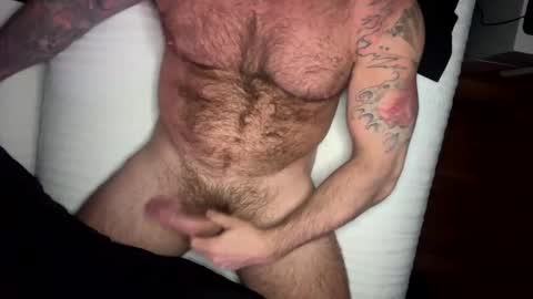 Snapshot of skimaskedbeef chatting on 5, 3, 2025 BEEF online show from 5, 3, 2025