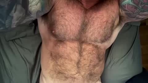 Snapshot of skimaskedbeef chatting on 8, 9, 2025 BEEF online show from 8, 9, 2025