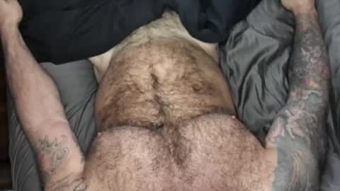 Snapshot of skimaskedbeef chatting on 23, 9, 2025 BEEF online show from 23, 9, 2025