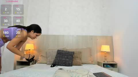 Snapshot of skinny_isabela chatting on 5, 10, 2025 Isabela online show from 5, 10, 2025