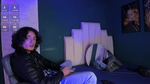 Snapshot of skinny_mac_ chatting on 15, 5, 2026 Mac online show from 15, 5, 2026