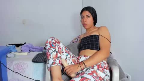 Snapshot of skinnyanai chatting on 15, 1, 2025 anai online show from 15, 1, 2025