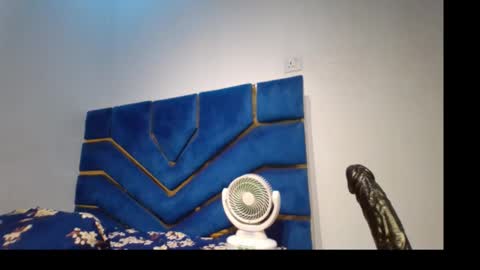 skinnyasssexyboobs online show from 14, 3, 2026