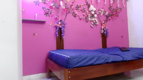 Snapshot of skinnybarbie022 chatting on 2, 6, 2026 barbi online show from 2, 6, 2026