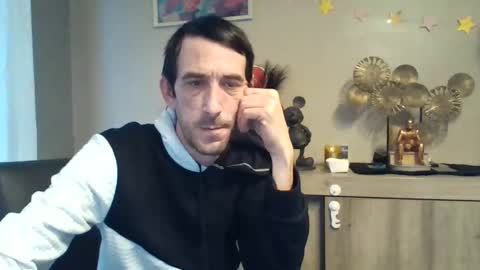 SkinnyBigCock2 online show from 22, 2, 2025