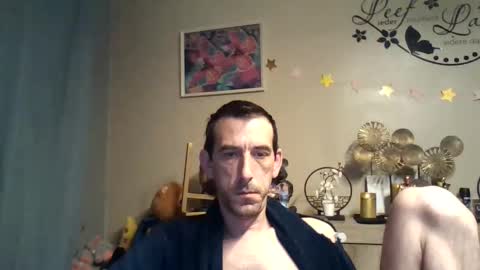 SkinnyBigCock2 online show from 13, 9, 2025