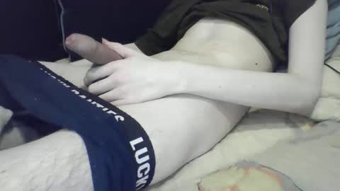 skinnycuteb0y online show from 30, 5, 2026