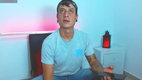 Snapshot of skinnydevil1 chatting on 9, 2, 2026 skinnydevil1 online show from 9, 2, 2026