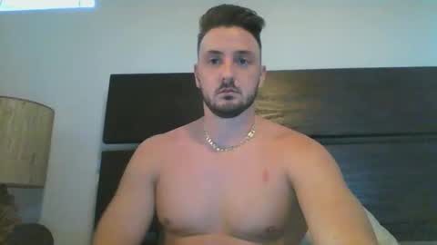 skinnyguylongdick1 online show from 19, 1, 2025