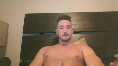 skinnyguylongdick1 online show from 26, 11, 2025