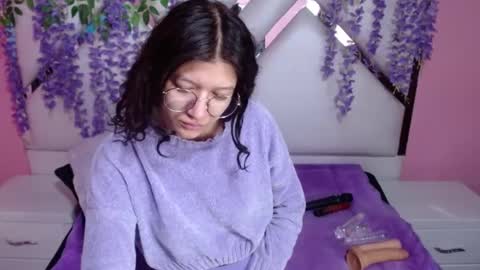  SKINNYHORNY   online show from 21, 12, 2024