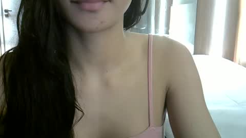 Snapshot of skinnykittencam chatting on 19, 9, 2025 skinnykittencam online show from 19, 9, 2025